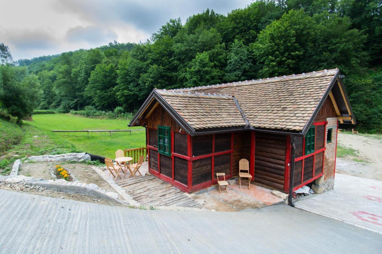 Vajat Tuk Villa Bajina Basta Dış mekan fotoğraf